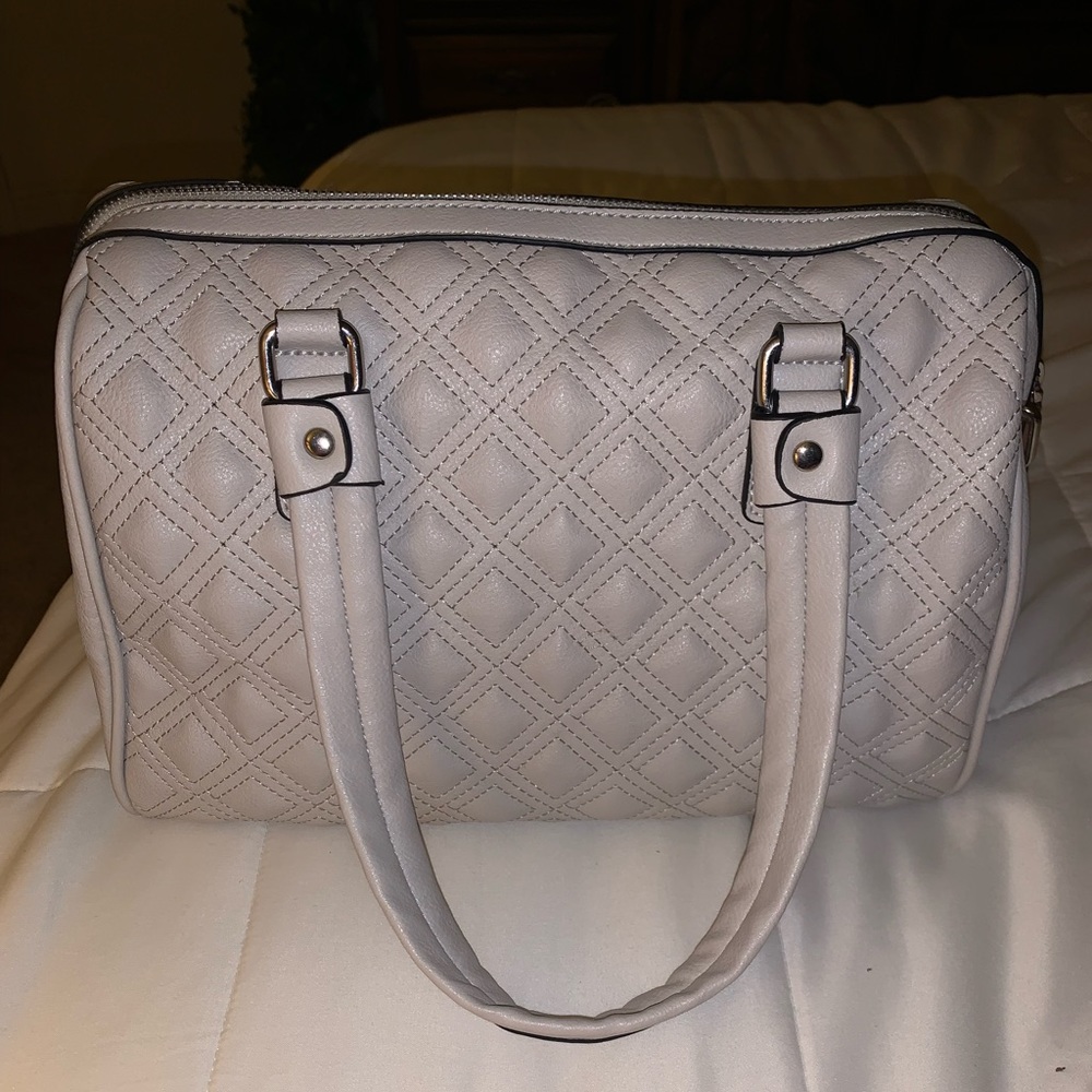 NEW Charming Charlie womens grey purse w/attachable strap